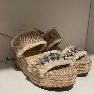 Crown vintage beaded wedge